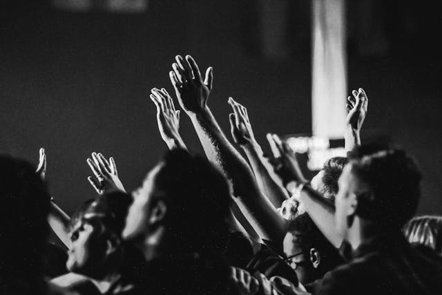 VAIN WORSHIP